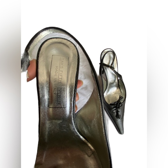 Saks Fift Avenue - Picture 7 of 9